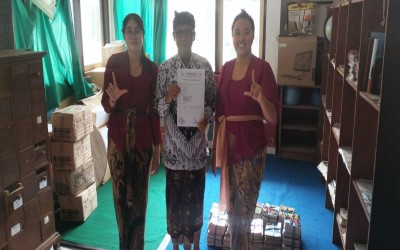 Kegiatan Pinjam Buku Antar Perpustakaan Sekolah